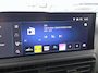 Opel Vivaro-e Electric EV 75 kWh 136pk L3 I SOH 98% | Airconditioning | Navigatie via app | Bijrijdersbank | Onboard lader 11Kw - 3 fase | Geïsoleerde comfort scheidingswand | Surround View pakket