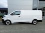 Opel Vivaro-e Electric EV 75 kWh 136pk L3 I SOH 98% | Airconditioning | Navigatie via app | Bijrijdersbank | Onboard lader 11Kw - 3 fase | Geïsoleerde comfort scheidingswand | Surround View pakket