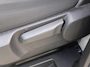 Opel Vivaro-e Electric EV 75 kWh 136pk L3 I SOH 98% | Airconditioning | Navigatie via app | Bijrijdersbank | Onboard lader 11Kw - 3 fase | Geïsoleerde comfort scheidingswand | Surround View pakket