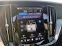 Volvo V60 2.0 T8 Plug-in hybrid AWD Plus Dark | Trekhaak | Panoramadak | Memory |
