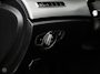 Mercedes-Benz E-klasse 220 d 220 d Ambition | Leder | HUD | Widescreen | Trekhaak | Camera | Stoelverwarming | LED | Sfeerverlichting | Apple Carplay/Android Auto | 19"