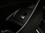 Mercedes-Benz E-klasse 220 d 220 d Ambition | Leder | HUD | Widescreen | Trekhaak | Camera | Stoelverwarming | LED | Sfeerverlichting | Apple Carplay/Android Auto | 19"