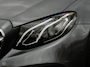 Mercedes-Benz E-klasse 220 d 220 d Ambition | Leder | HUD | Widescreen | Trekhaak | Camera | Stoelverwarming | LED | Sfeerverlichting | Apple Carplay/Android Auto | 19"