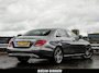 Mercedes-Benz E-klasse 220 d 220 d Ambition | Leder | HUD | Widescreen | Trekhaak | Camera | Stoelverwarming | LED | Sfeerverlichting | Apple Carplay/Android Auto | 19"