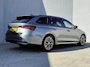 Skoda Octavia Combi 1.5 TSI MHEV Sportline / Fabrieksgarantie t/m 12-2026 / Adaptieve Cruise Control / Navigatie / Apple Carplay/Android Auto / Achteruitrijcamera / Stoelverwarming / Sportstoelen / Elektrische achterklep /
