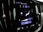 Volvo XC60 2.0 T4 R-Design (Trekhaak / Camera / Carplay / Stoelverwarming / Navi / 21'')
