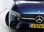 Mercedes-Benz A-klasse 180 Business Solution AMG | Panoramadak | Navigatie | Camera | PDC V+A | Stoelverwarming | Live Traffic Camera, Privacy Glas, Apple Carplay/ Android Auito