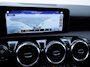 Mercedes-Benz A-klasse 180 Business Solution AMG | Panoramadak | Navigatie | Camera | PDC V+A | Stoelverwarming | Live Traffic Camera, Privacy Glas, Apple Carplay/ Android Auito
