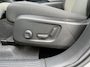 Volvo XC40 B4 Plus Dark | Harman & Kardon Audio | Elektrisch bedienbare trekhaak | Memory