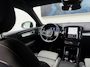 Volvo XC40 B4 Plus Dark | Harman & Kardon Audio | Elektrisch bedienbare trekhaak | Memory
