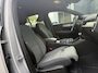 Volvo XC40 B4 Plus Dark | Harman & Kardon Audio | Elektrisch bedienbare trekhaak | Memory