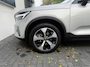 Volvo XC40 B4 Plus Dark | Harman & Kardon Audio | Elektrisch bedienbare trekhaak | Memory