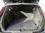 Volvo XC40 B4 Plus Dark | Harman & Kardon Audio | Elektrisch bedienbare trekhaak | Schuif-\kanteldak