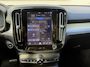 Volvo XC40 B4 Plus Dark | Harman & Kardon Audio | Elektrisch bedienbare trekhaak | Schuif-\kanteldak