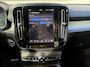 Volvo XC40 B4 Plus Dark | Harman & Kardon Audio | Elektrisch bedienbare trekhaak | Schuif-\kanteldak