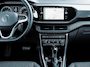 Volkswagen T-Cross 1.0 TSI R-line | Navigatie | Achteruitrijcamera | Adaptieve Cruise Control | Climate Control |