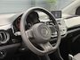 Volkswagen Up! 1.0 groove up! ✓2e Eiganaar✓Net beurt gehad✓Navi✓Stoelverw✓Automaat✓Weinig Km✓5 Deurs✓Apk tot 02-2027