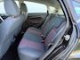 Ford Fiesta 1.25i Titanium 5-Deurs 82 PK. Distributieriem en waterpomp vervangen bij 93.000 KM !!! Prachtige kleurcombinatie !! Alle keuringen toegestaan !