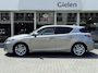 Lexus CT 200h Executive | Leer, Trekhaak, 17 inch, Navigatie, Parkeersensoren, Camera, Licht + Regensensor