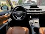 Lexus CT 200h Executive | Leer, Trekhaak, 17 inch, Navigatie, Parkeersensoren, Camera, Licht + Regensensor