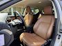 Lexus CT 200h Executive | Leer, Trekhaak, 17 inch, Navigatie, Parkeersensoren, Camera, Licht + Regensensor