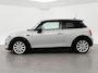 MINI Cooper 3-Deurs 1.5 AUT. WHITE SILVER + LED | UNION JACK ACHTERLICHTEN | APPLE CARPLAY | STOELVERWARMING