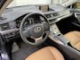 Lexus CT 200h Luxury Line Hybrid Dealer onderhouden.