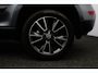 Skoda Yeti 1.2 TSI Greentech JOY/ Automaat!/ Trekhaak/ Xenon/ 17''LMV/ Stoelverw./ Camera/ Clima/ Navi/ Cruise/ Bluetooth/ Multi.LEDER.Stuur/ Elek.Pakket/ Isofix/ PDC V+A.