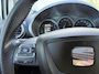 SEAT Leon 1.4 TSI Businessline High 6-Bak 150 PK. Zeer goed onderhouden auto van een echte liefhebber !!! Rijdt ook helemaal nieuw !! Alle keuringen toegestaan !