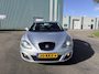 SEAT Leon 1.4 TSI Businessline High 6-Bak 150 PK. Zeer goed onderhouden auto van een echte liefhebber !!! Rijdt ook helemaal nieuw !! Alle keuringen toegestaan !