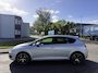 SEAT Leon 1.4 TSI Businessline High 6-Bak 150 PK. Zeer goed onderhouden auto van een echte liefhebber !!! Rijdt ook helemaal nieuw !! Alle keuringen toegestaan !