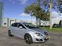 SEAT Leon 1.4 TSI Businessline High 6-Bak 150 PK. Zeer goed onderhouden auto van een echte liefhebber !!! Rijdt ook helemaal nieuw !! Alle keuringen toegestaan !