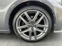 Lexus IS 300h F Sport Line Schuifdak Dealer onderhouden.