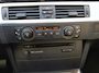 BMW 3-Serie 325i Sportint Navi 18"Vlg Xenon Ecc