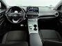 Hyundai Kona Electric EV FASHION 64 kWh | SoH 96,3%! | 3 FASE | WARMTEPOMP | CAMERA | CLIMA | CRUISE ADAPT. | NAVI | PRIVACY GLASS | DAKRAILING | APPLE CAR PLAY & ANDROID AUTO | DODEHOEK DETECTIE | PDC | 17'' LM VELGEN | ALL SEASONS | FABRIEKSGARANTIE GELDIG T/M 7-2028! |