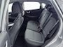Hyundai Kona Electric EV COMFORT 64 kWh | 3 FASE | WARMTEPOMP | CAMERA | CLIMA | CRUISE ADAPT. | NAVI | PRIVACY GLASS | DAKRAILING | APPLE CAR PLAY & ADROID AUTO | PDC | 17'' LM VELGEN | ALL SEASONS |