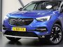 Opel Grandland X 225PK Hybrid Ultimate | 1ste eigenaar | LEER | Camera | Stoel/Voorruitverwarming | Electrische klep | AUTOMAAT | FULL LED | AGR Stoelen | 360'Camera | Two-tone | Privacy Glass | AppleCarPlay/AndroidAuto | Navigatie | Cruise Control | Keyless | Isofix |