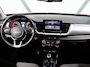 Kia Stonic 1.0 T-GDi MHEV DynamicPlusLine 100PK | AppleCarplay/AndroidAuto | Navigatie | Climate Control | Cruise Control | Trekhaak | Achteruitrijcamera | Parkeersensoren Achter | LED | 16" Lichtmetalen Velgen | DAB Ontvanger |