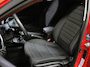 Kia Stonic 1.0 T-GDi MHEV DynamicPlusLine 100PK | AppleCarplay/AndroidAuto | Navigatie | Climate Control | Cruise Control | Trekhaak | Achteruitrijcamera | Parkeersensoren Achter | LED | 16" Lichtmetalen Velgen | DAB Ontvanger |