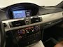 BMW 3-Serie Touring 320d Efficient Dynamics Edition Luxury Line Pano
