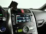 Toyota Auris 1.8 Full Hybrid Dynamic Business | Parkeercamera | Keyless | Navigatie | Cruise control