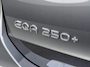 Mercedes-Benz EQA 250+ Essential Line 71 kWh | Achteruitrijcamera | Sfeerverlichting | Stoelverwarming | Parkeersensoren Rondom | Spoorassistent | Elektrisch Bedienbare Achterklep