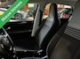 Volkswagen Up! Move 1.0 MPI 60 pk BMT | Navi Maps & More | Camera | Cruise | PDC | Airco | Tel | Org NL | NAP |