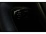 Peugeot 208 1.2 Hybrid 110 e-DCS6 GT | Cruise Control | 360 Camera | Keyless | LED | Navi | Carplay | Climate | 17 Inch | Dodehoekdetectie |