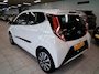 Toyota Aygo 1.0 VVT-i x-play | Apple Carplay | Android Auto