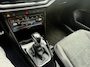 Volkswagen T-Roc 1.5 TSI R-Line Edition Edition | IQ Light | Trekhaak | Camera | ACC | Ergo-active 2025 km 17.000 Nap