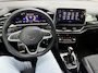 Volkswagen T-Roc 1.5 TSI R-Line Edition Edition | IQ Light | Trekhaak | Camera | ACC | Ergo-active 2025 km 17.000 Nap