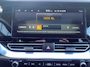 Kia Niro EV e-Niro ExecutiveLine 64 kWh | Climate control | Leder | Stoel + stuurverwarming en ventilatie | Schuif/kanteldak | Navigatie | 17 inch LM-velgen | Keyless | SOH 97% |