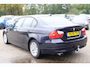 BMW 3-Serie 320i Dynamic Executive | Sportstoelen | Climate control | Cruise control | Trekhaak | Lederen/stof bekleding