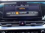 Kia Niro EV e-Niro DynamicLine 64 kWh | Climate control | Navigatie | 17 inch LM-velgen | Keyless | AppleCarPlay-Android Auto | Parkeercamera | SOH 99.3% |